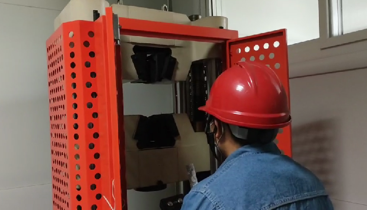 鋼結(jié)構(gòu)工程力學(xué)性能檢測包括2個(gè)方面